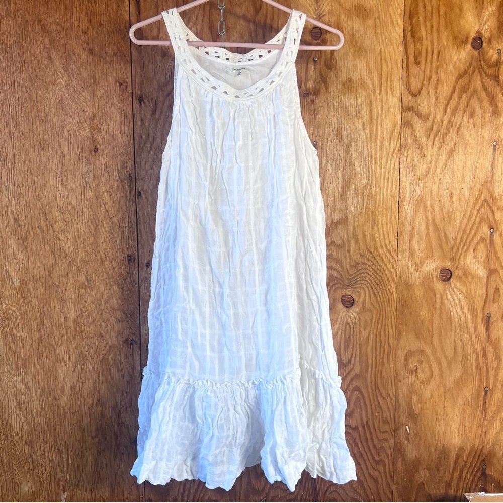 Max Studio White Textured Sleeveless Dress